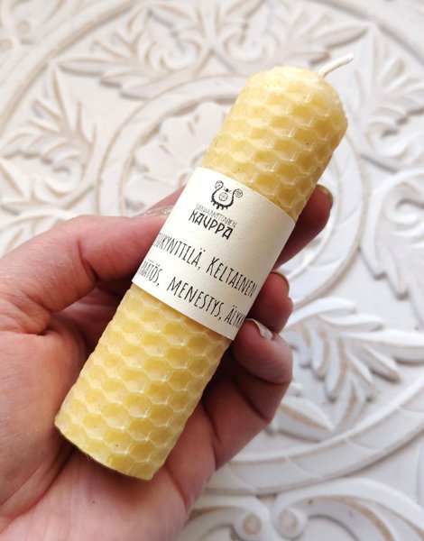 Product image of  Loitsukynttilä, keltainen (11 cm)