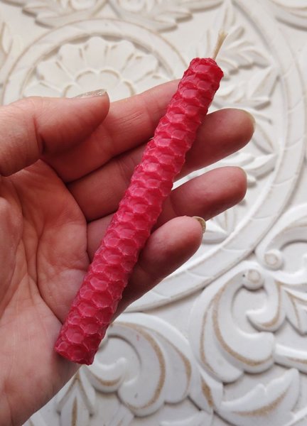 Product image of  Loitsukynttilä, punainen ohut