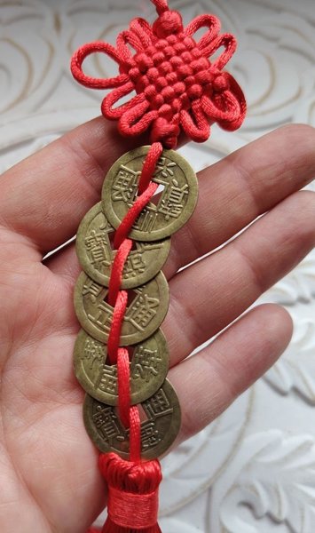 Product image of  Feng Shui vauraus symboli, viisi kolikkoa