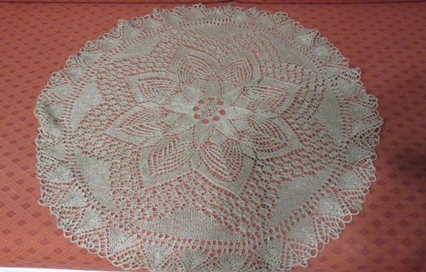 Product image of  Neulottu pyöreä liina