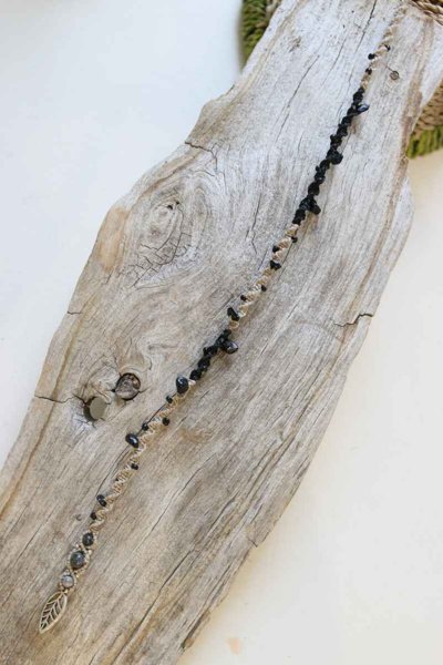 Product image of  Mikromakramee hiuskoru/hairwrap