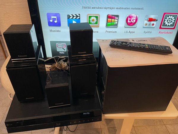 Product image of  LG BH6420P kotiteatteri – paremmilla Panasonic-kaiuttimilla