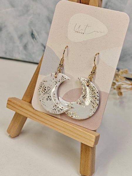 Product image of  Korvakorut Valkoiset kultakuut