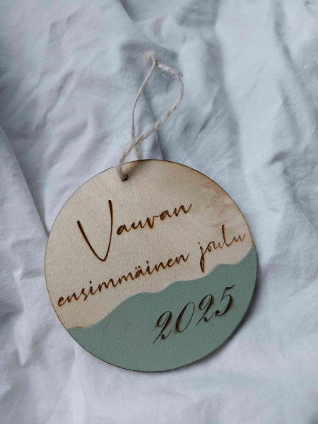 Product image of  Vauvan ensimmäinen joulu