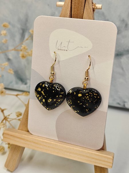 Product image of  Korvakorut kultamusta 4