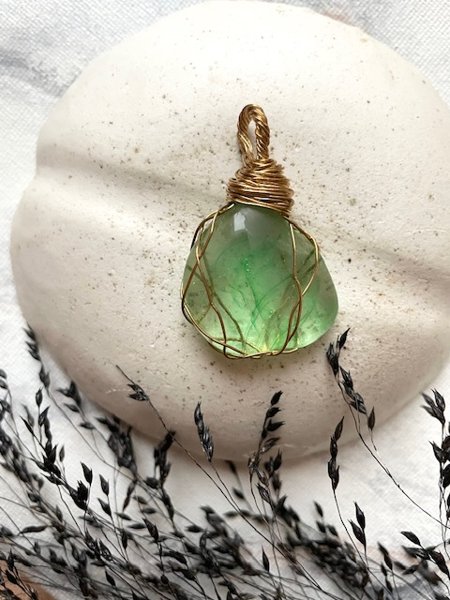 Product image of  Kierrätyslasi -riipus, vaaleanvihreä