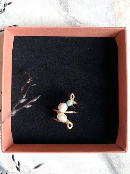 Product image of  "Wavy" -sormus (koko 5,5)