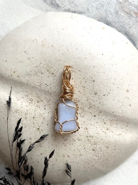 Product image of  Akaatti -kiviriipus (pieni)