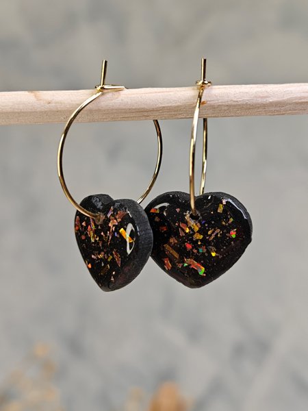 Product image of  Korvakorut kultamusta 5