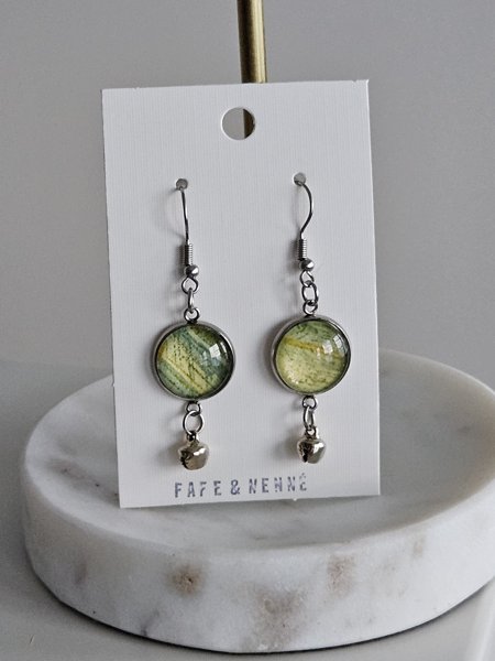 Product image of Vihreänkeltainen Art koru helmikoristeella