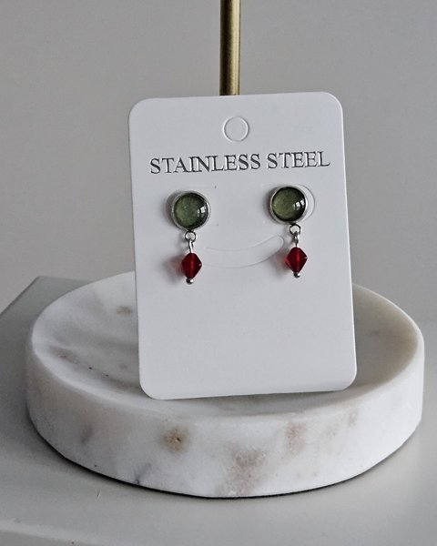 Product image of Pieni vihreä Art nappi koristeella