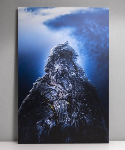 Product image of  Aukeaa koko maailma, 60 x 40 cm, 2016, valokuvataulu, editio 1/5