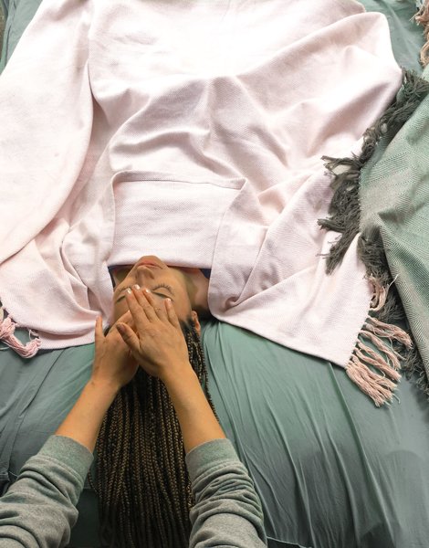 Product image of  Huilihetki 90 min | to 15.1. klo 10-11.30