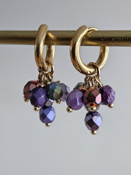 Product image of  Garbo punertavilla helmillä