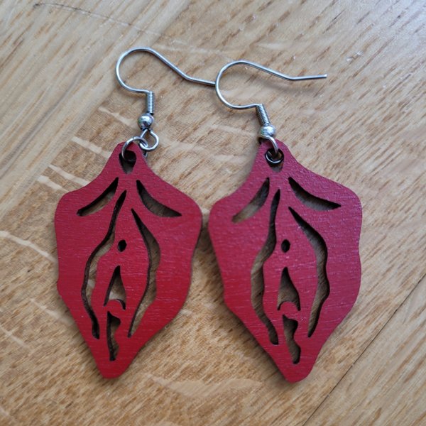 Product image of Kokonainen korvakoru punainen