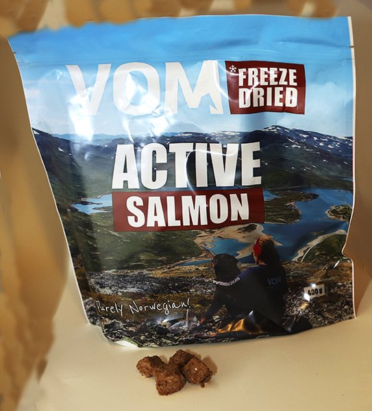 Product image of  VOM Active lohella -pakastekuivattu 400g