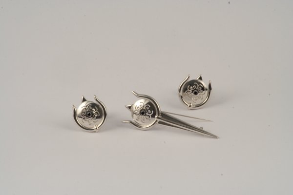 Product image of  Magicus Solaris -korusarja