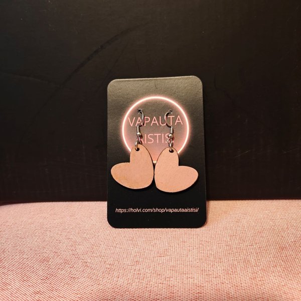 Product image of  Vanerinen sydänkorvakoru. Vaaleanpunainen