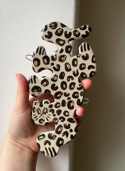 Product image of  Seinäpantteri 3 - musta & luonnonvalkoinen pilkukas