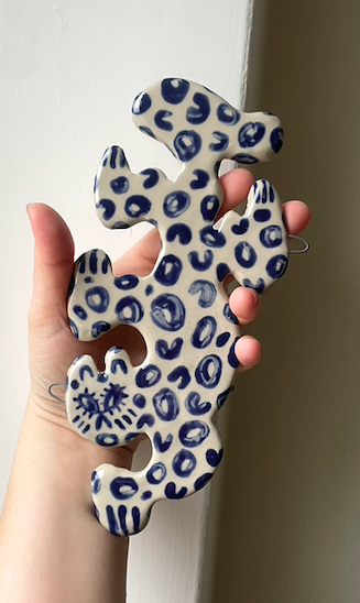 Product image of  Seinäpantteri 2 - sininen & luonnonvalkoinen pilkukas