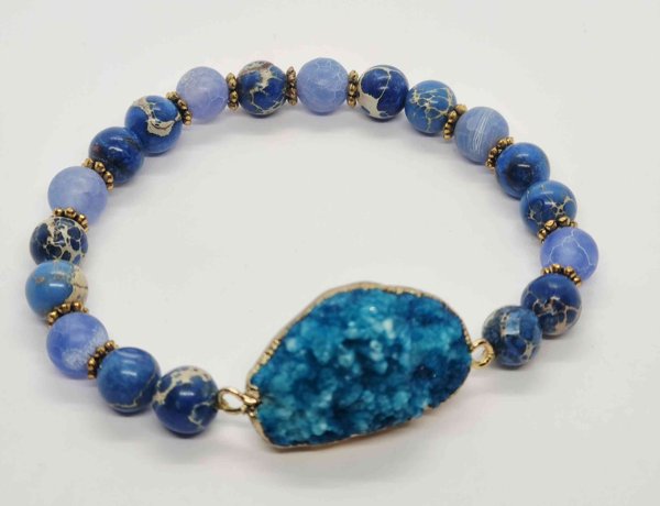 Product image of Sininen Imperial jaspis rannekoru akaatilla, 17-18cm