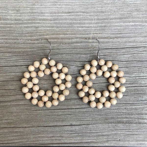 Product image of  Kehrä-korvakorut vaaleapuu