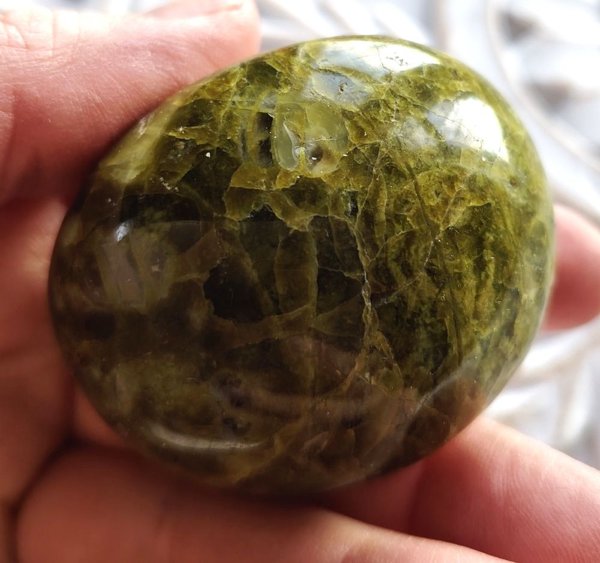 Product image of  Pullea kämmenkivi, Vihreä Opaali 1