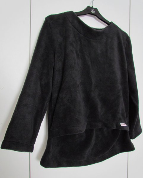 Product image of  Imetyspaita, musta, S-koko