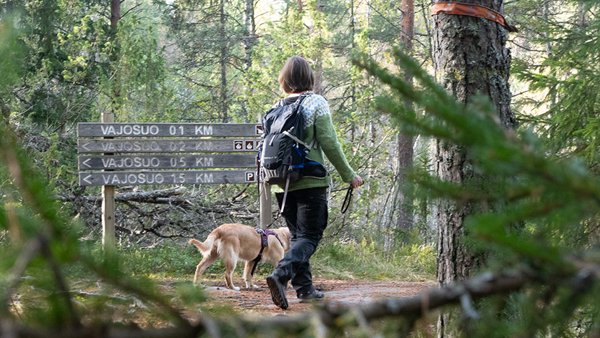 Product image of  Retkikamu-retki Kurjenrahkan kansallispuistoon 27.5.26