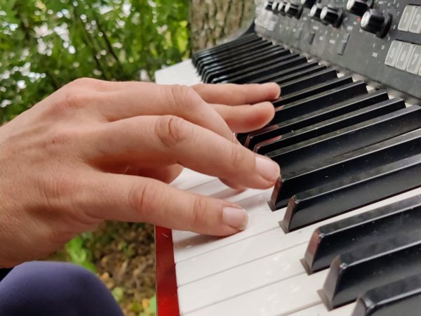 Product image of  LAULULAHJA®️ Rakkaalle