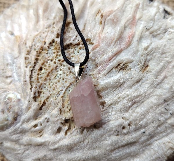 Product image of  Riipus, Vaaleanpunainen turmaliini 1