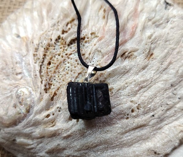 Product image of  Riipus, Musta turmaliini 5