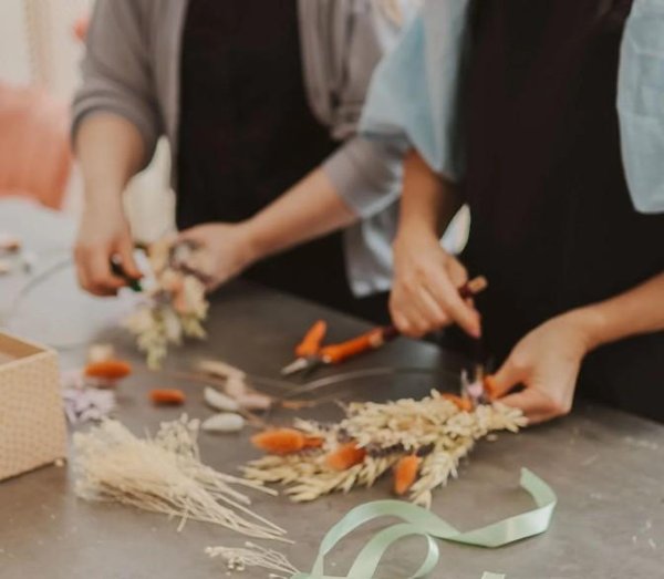 Product image of  Kevätkranssi-työpaja ke 4.3. klo 17.30