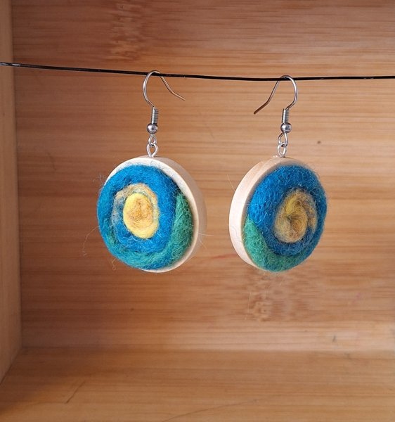 Product image of  Kehäkukka korvakorut