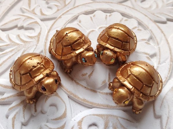 Product image of  Feng Shui kilpikonna (kulta), pitkäikäisyys ja onni