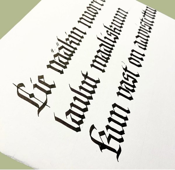 Product image of  Kalligrafiakurssi verkossa, tekstuura