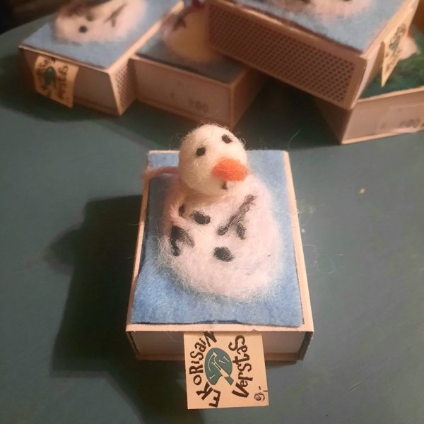 Product image of  Tulitukut (isompi rasia sampo)