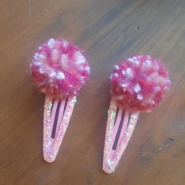 Product image of  PomPom pinnit 2kpl