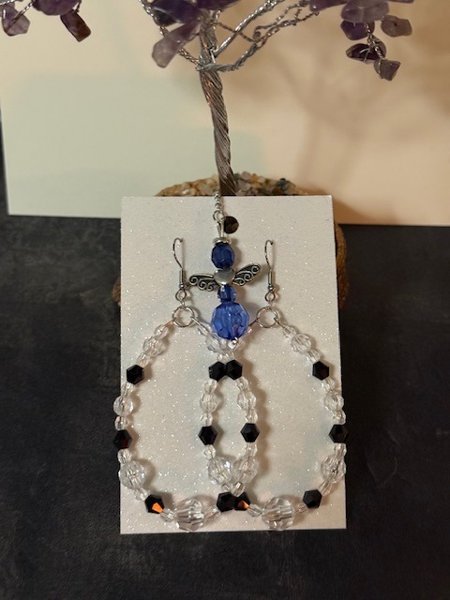 Product image of  Helmikorut ja avaimenperä