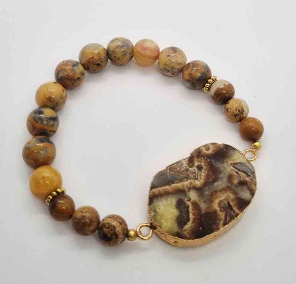 Product image of  Maisema(kuva)jaspis, pitsi-akaatti & breksia rannekoru, 17cm