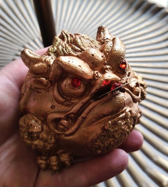 Product image of  Kolmijalkainen rahasammakko (8 cm)