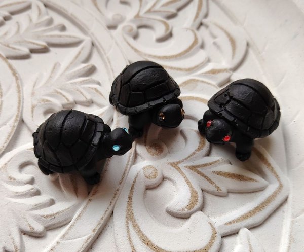 Product image of  Feng Shui kilpikonna (musta), pitkäikäisyys ja onni