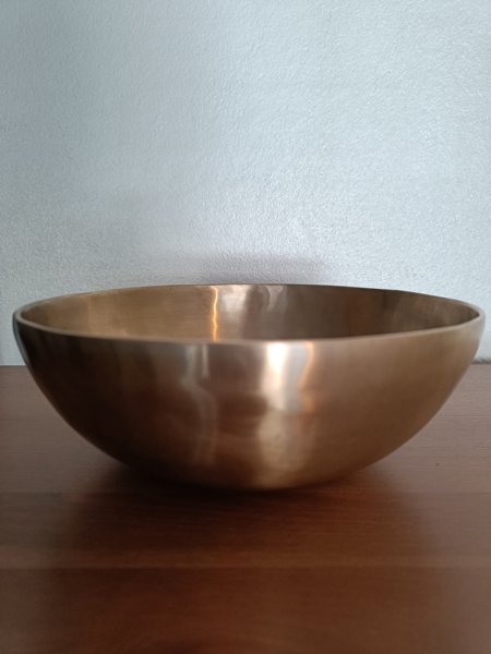 Product image of  Äänimalja Samahdi 1050-1200 g 23 cm