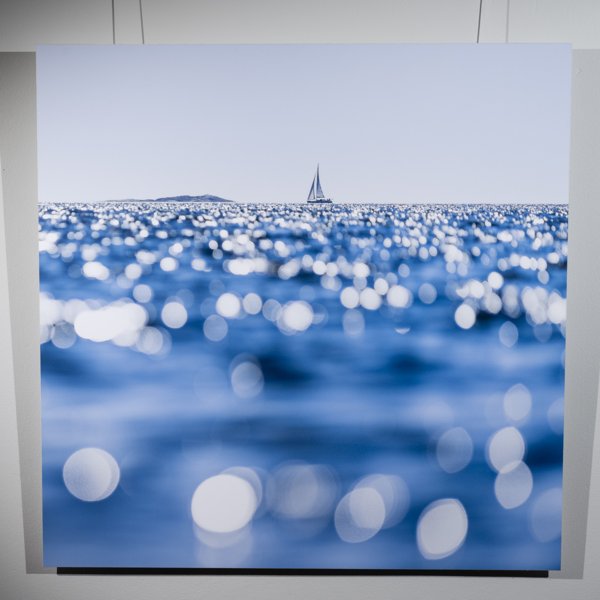 Product image of Saapuminen, 100 x 100 cm, valokuvataulu, editio 1/5