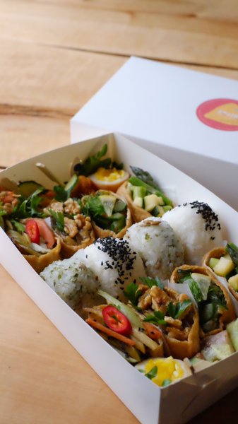 Product image of  Japanese "Hanami Bento" (LARGE)