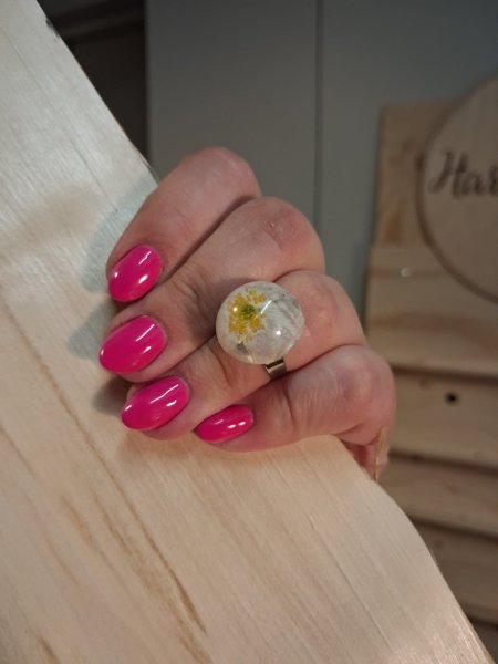 Product image of  Valkovuokko-sormus