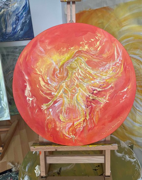 Product image of  Taideteos ”She is the woman who rose from the fire" halk.40cm