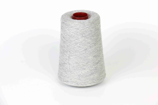 Product image of  10% cashmere, 40% merinovilla 28% viskoosi 7% angora 15% PA 350g