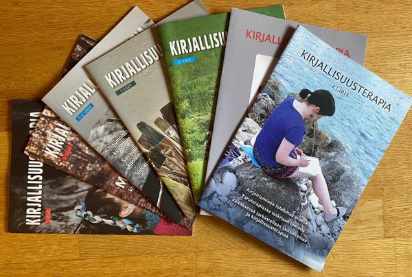 Product image of Kirjallisuusterapia-lehti: SETTI 4