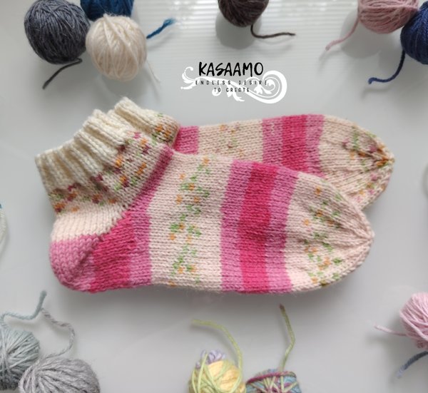 Product image of Unisukat -pinkkiraita / koko 38
